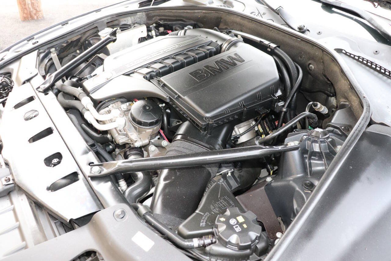 Used 2012 BMW 640i Convertible RWD image 23