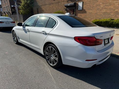 Used 2019 BMW 530i xDrive w/ Convenience Package AWD/4WD image 6