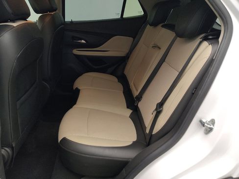 Used 2020 Buick Encore Preferred w/ Safety Package FWD image 18