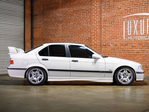 Used 1998 BMW M3 Sedan image 5