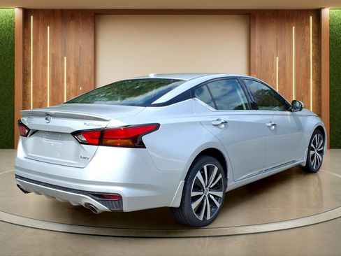 Used 2020 Nissan Altima 2.5 Platinum AWD/4WD image 30
