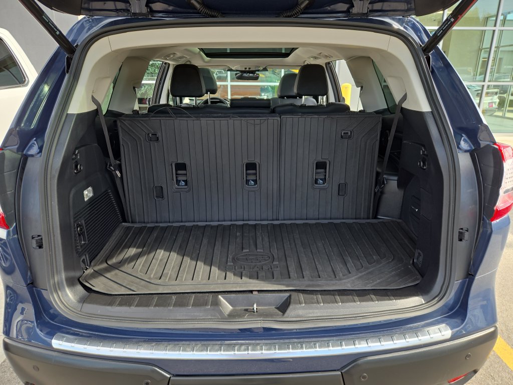 Used 2023 Subaru Ascent Limited w/ Technology Package AWD/4WD image 31