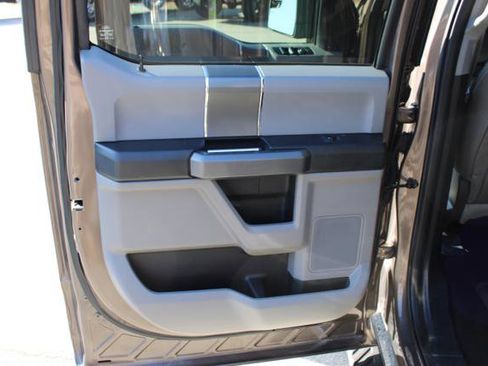 Used 2015 Ford F150 XLT w/ Equipment Group 302A Luxury image 32