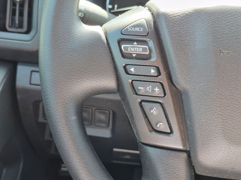 Used 2026 Nissan Frontier S AWD/4WD image 19