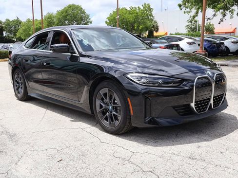 Used 2023 BMW i4 eDrive35 w/ Parking Assistance Package RWD image 60