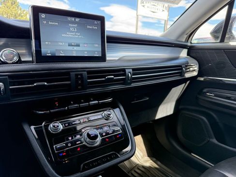 Used 2020 Lincoln Corsair FWD w/ Equipment Group 101A image 30