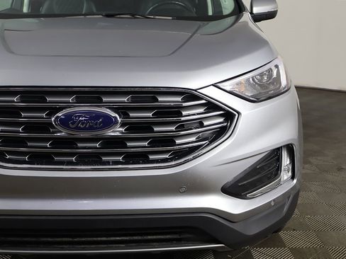 Used 2024 Ford Edge Titanium image 12