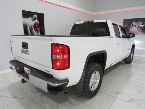Used 2016 GMC Sierra 1500 SLE w/ SLE Value Package image 3