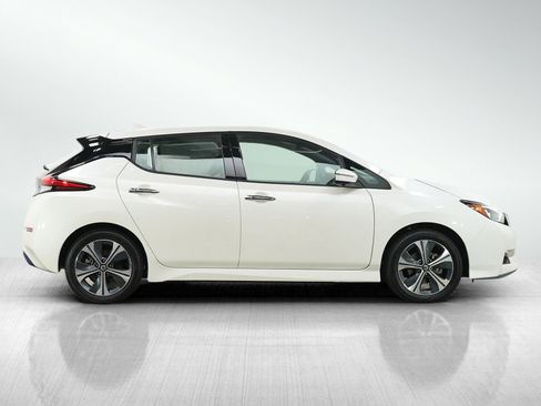 Used 2020 Nissan Leaf SL Plus FWD image 7