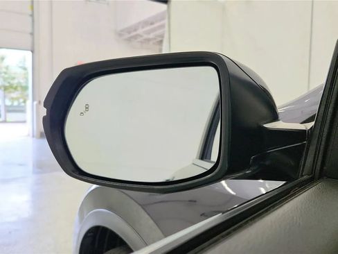 Used 2019 Honda CR-V EX image 30