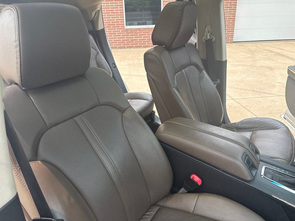 Used 2014 Lincoln MKT AWD w/ Equipment Group 201A image 15