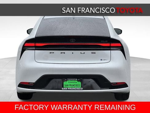 Used 2023 Toyota Prius XLE image 4