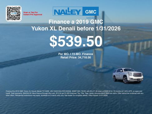 Used 2019 GMC Yukon XL Denali w/ Denali Ultimate Package image 3