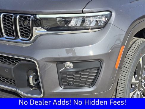 New 2025 Jeep Grand Cherokee L Overland w/ Advanced Protech Group III image 6