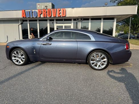 Used 2019 Rolls-Royce Wraith image 4