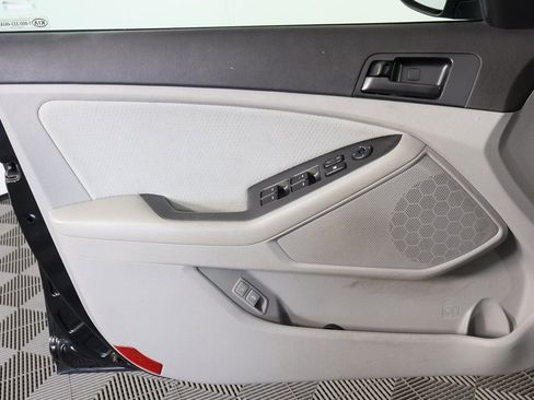 Used 2013 Kia Optima LX image 11