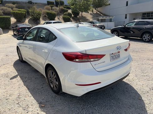 Used 2019 Nissan Maxima 3.5 S w/ Floor Mat Group FWD image 18