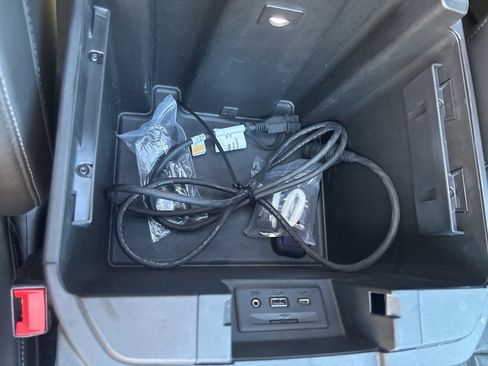 Used 2020 GMC Sierra 1500 SLT w/ SLT Premium Plus Package image 37