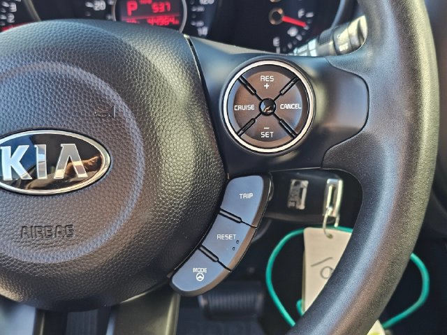 Used 2015 Kia Soul + FWD image 28