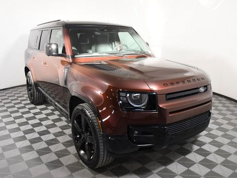 New 2026 Land Rover Defender 130 X-Dynamic SE AWD/4WD image 1