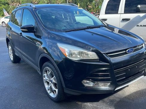 Used 2014 Ford Escape Titanium FWD image 2