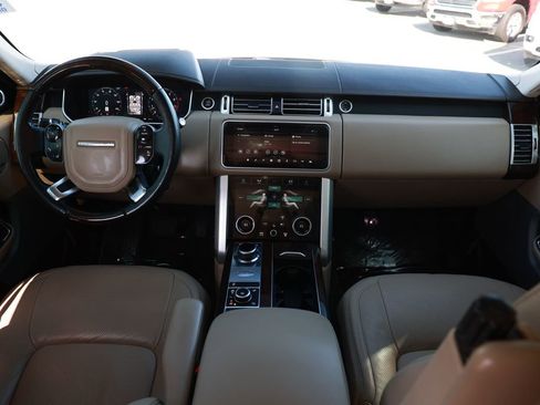 Used 2018 Land Rover Range Rover HSE image 23
