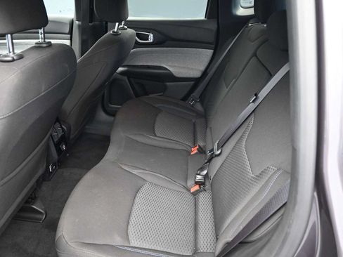 Used 2024 Jeep Compass Sport AWD/4WD image 18
