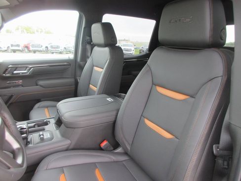 New 2026 GMC Sierra 1500 AT4 w/ AT4 Premium Package image 14