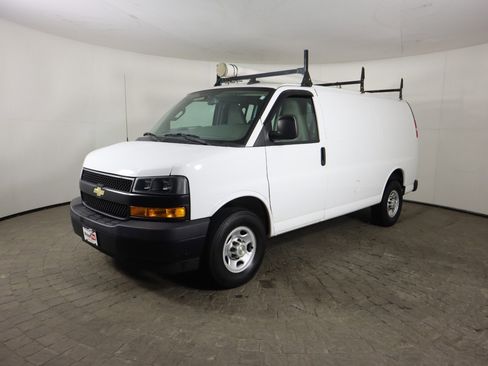 Used 2020 Chevrolet Express 2500 w/ Communications Package image 2