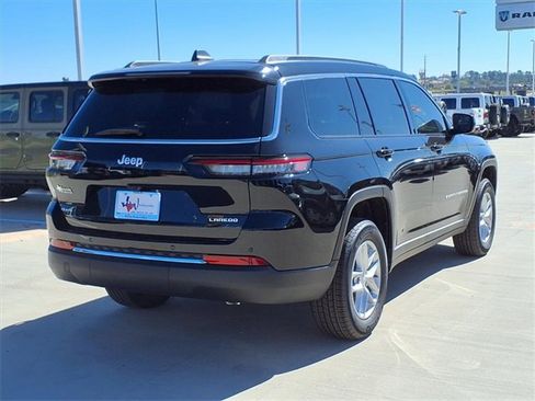 New 2025 Jeep Grand Cherokee L Laredo image 6
