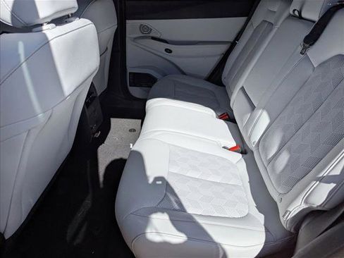 New 2026 Jeep Cherokee Overland image 28