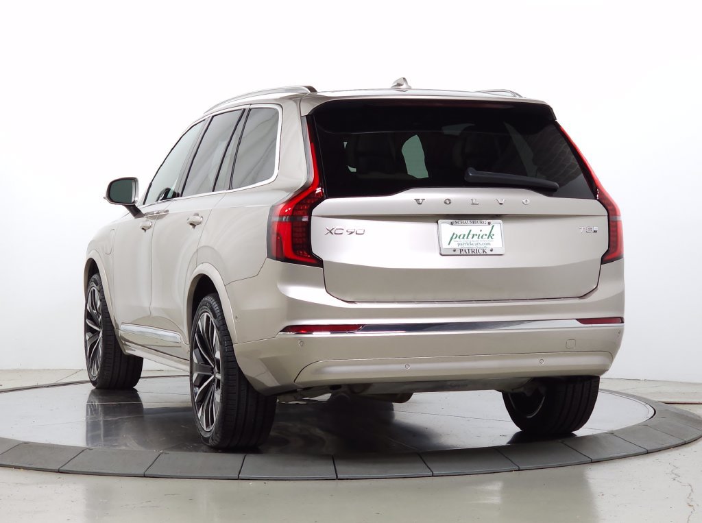 Used 2026 Volvo XC90 T8 Plus w/ Protection Package Premier AWD/4WD image 5