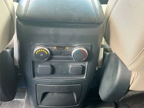 Used 2021 Ford Explorer 2WD image 23