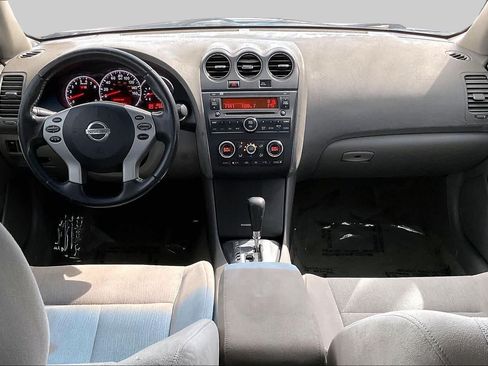 Used 2010 Nissan Altima 2.5 S w/ Convenience Plus Pkg FWD image 15