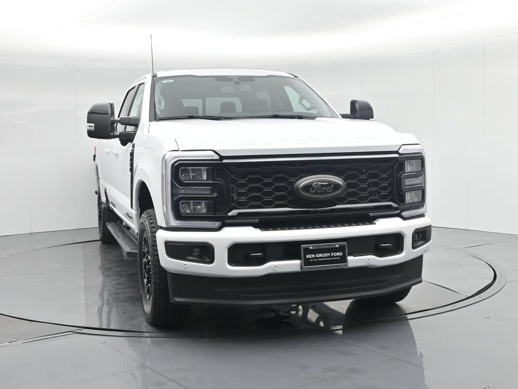 New 2026 Ford F250 Lariat w/ Black Appearance Package AWD/4WD image 12