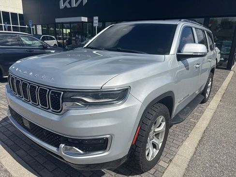 Used 2022 Jeep Wagoneer Series I w/ Premium Group I RWD image 2