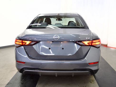 Used 2024 Nissan Sentra SV image 6