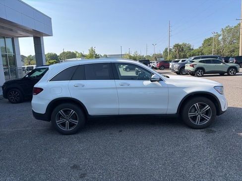 Used 2020 Mercedes-Benz GLC 300 image 4