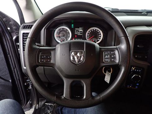 Used 2015 RAM 1500 Express image 30