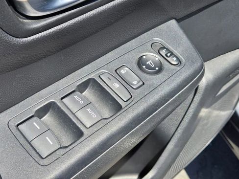 Used 2024 Honda CR-V EX image 16