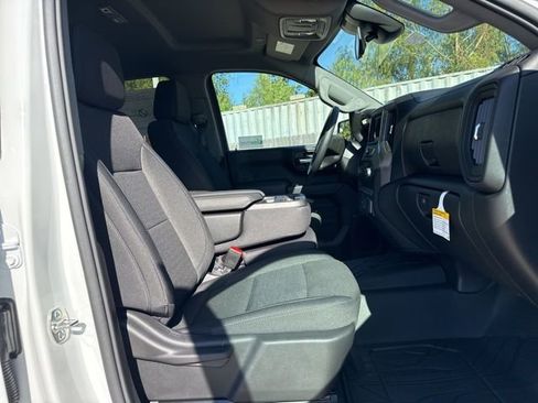 New 2026 Chevrolet Silverado 1500 Custom image 31