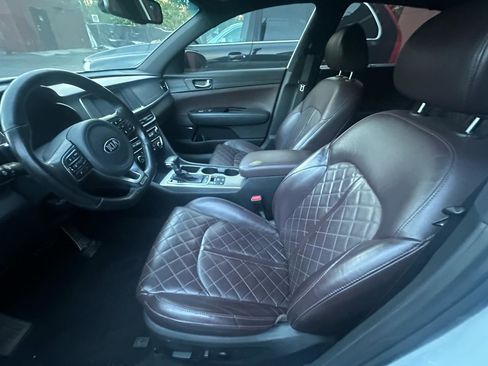 Used 2017 Kia Optima SX image 10