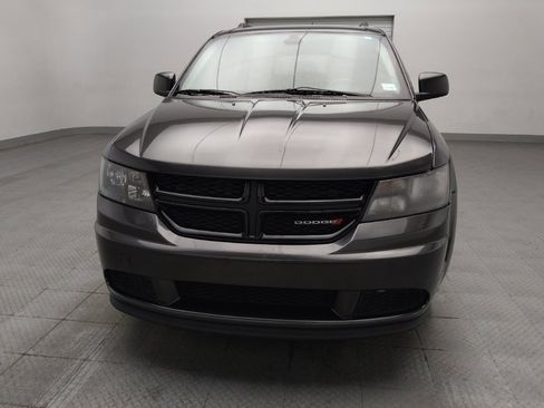 Used 2020 Dodge Journey SE w/ SE Popular Equipment Group FWD image 15