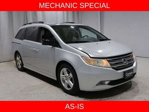 Used 2012 Honda Odyssey Touring image 1