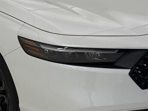 New 2025 Honda Accord SE image 5