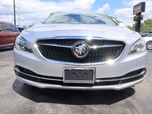 Used 2018 Buick LaCrosse Essence FWD image 8