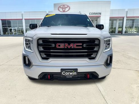 Used 2022 GMC Sierra 1500 AT4 w/ AT4 Preferred Package AWD/4WD image 8