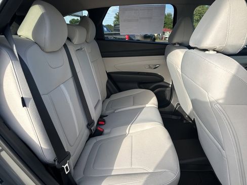 New 2026 Hyundai Tucson SEL image 13