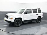 Used 2017 Jeep Patriot Latitude image 2