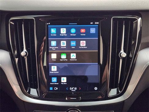 Used 2024 Volvo S60 B5 Core image 17